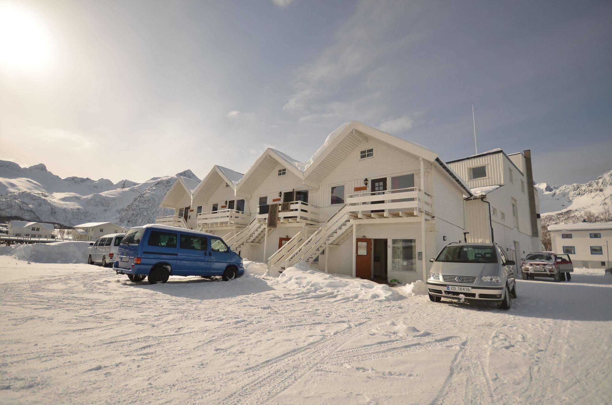 Mefjord Brygge Hotel Tromso Exterior photo