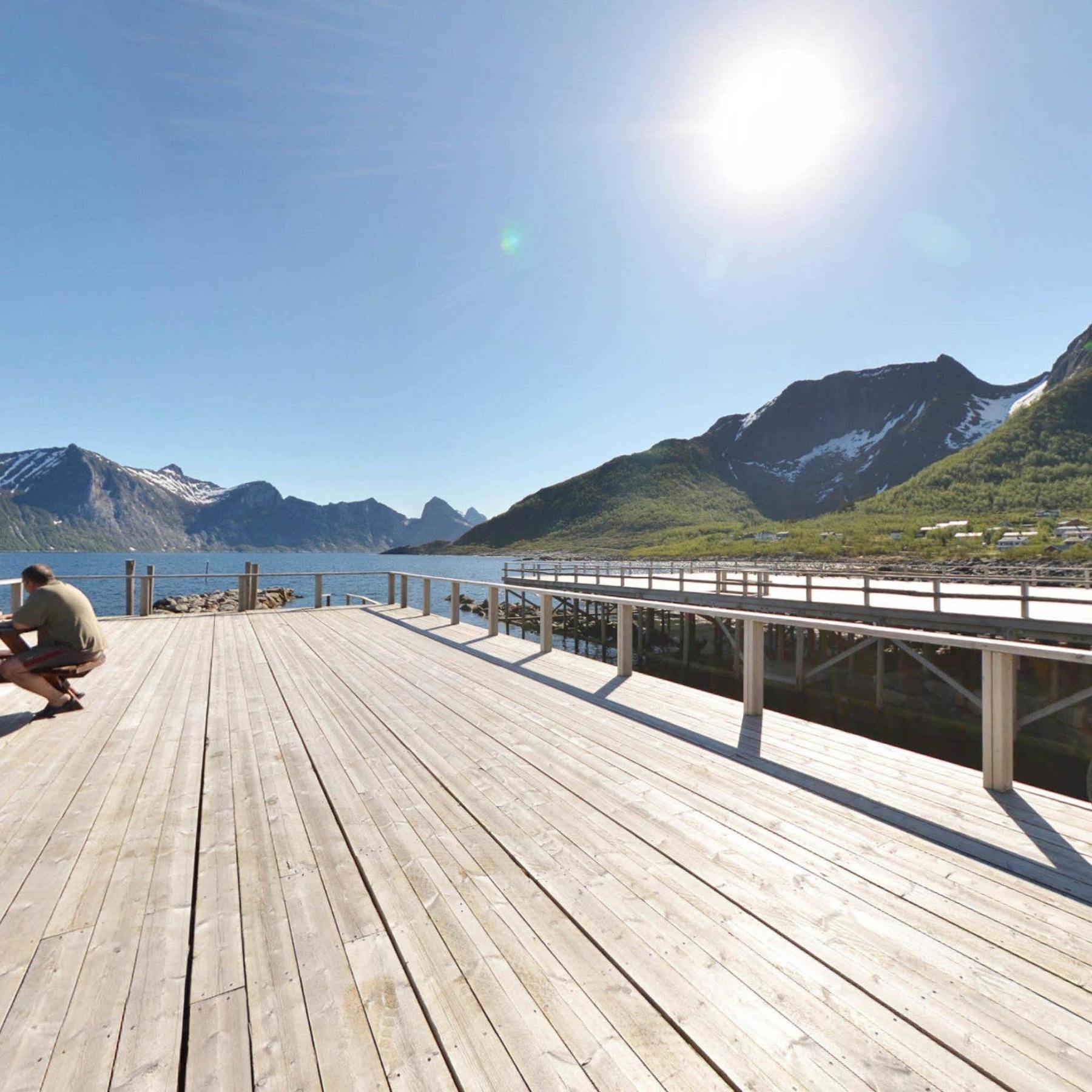 Mefjord Brygge Hotel Tromso Exterior photo